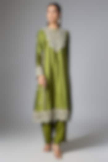 Olive Green Silk Zardosi Embroidered Kurta Set by Jayanti Reddy at Pernia's Pop Up Shop