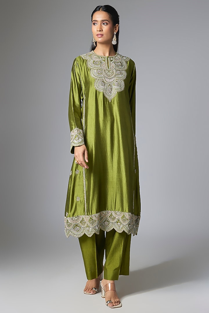 Olive Green Silk Zardosi Embroidered Kurta Set by Jayanti Reddy at Pernia's Pop Up Shop