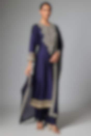 Purple Silk Zardosi Work Kurta Set by Jayanti Reddy at Pernia's Pop Up Shop