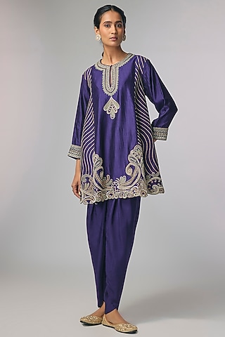 Purple Silk Zardosi Work Kurta Set by Jayanti Reddy
