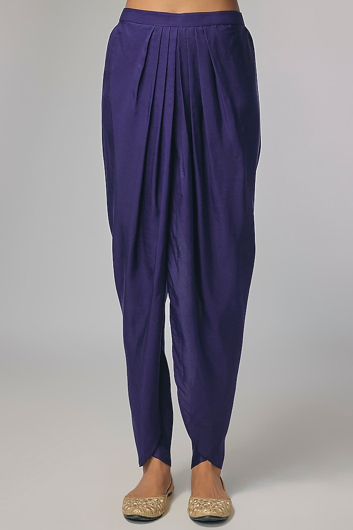 Purple Silk Zardosi Work Kurta Set by Jayanti Reddy at Pernia's Pop Up Shop