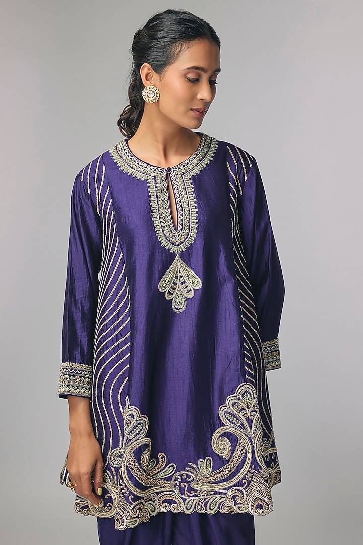 Purple Silk Zardosi Work Kurta Set by Jayanti Reddy at Pernia's Pop Up Shop