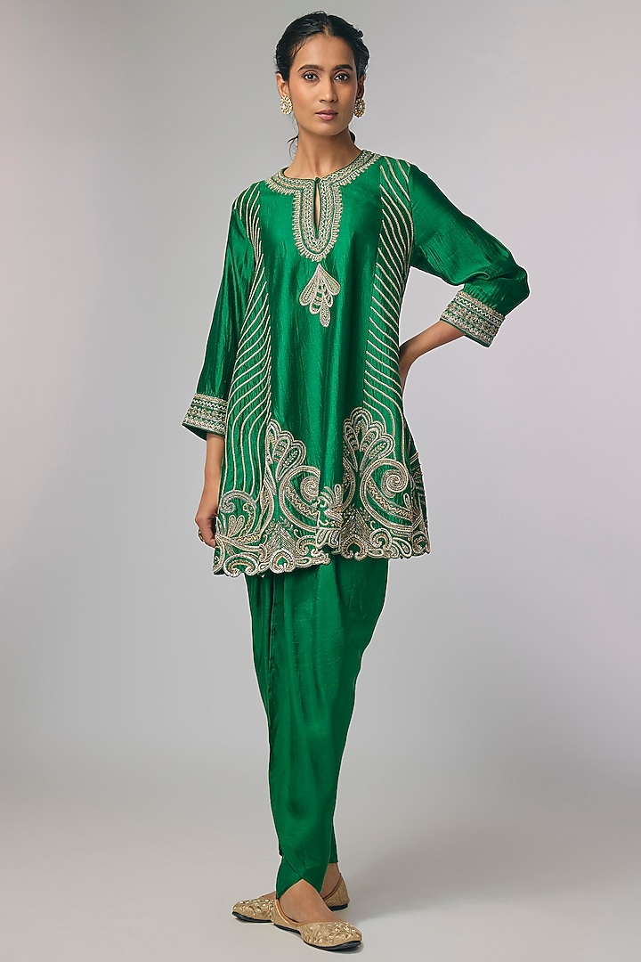 Bottle Green Silk Zardosi Work Kurta Set by Jayanti Reddy at Pernia's Pop Up Shop