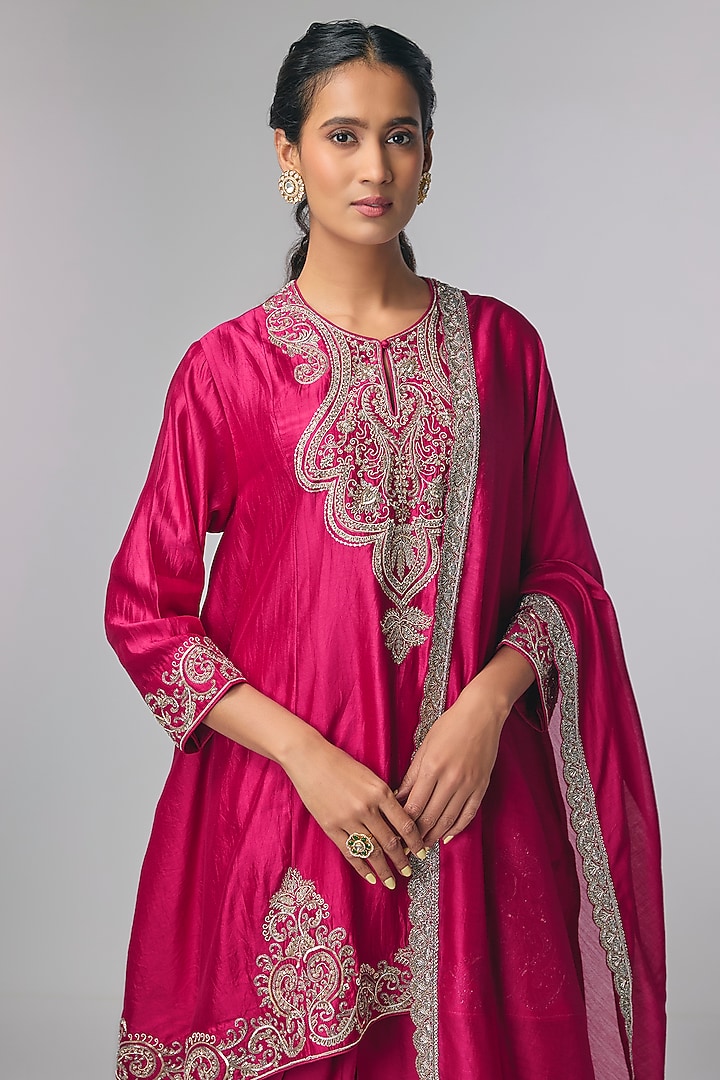 Pink Silk Zardosi Work Kurta Set by Jayanti Reddy at Pernia's Pop Up Shop