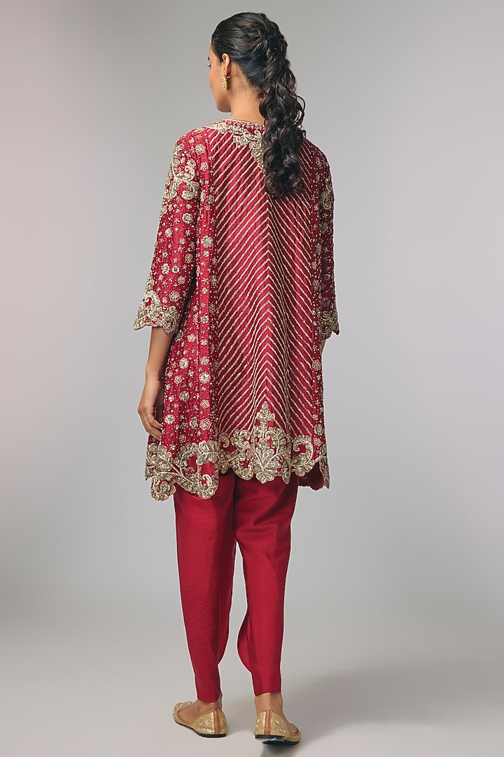 Red Silk Zardosi Work Kurta Set by Jayanti Reddy at Pernia's Pop Up Shop