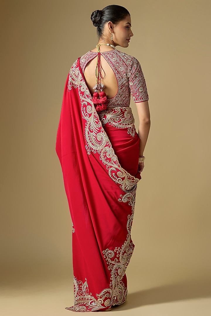 Red Raw Silk Embroidered Bridal Saree Set by Jayanti Reddy at Pernia's Pop Up Shop