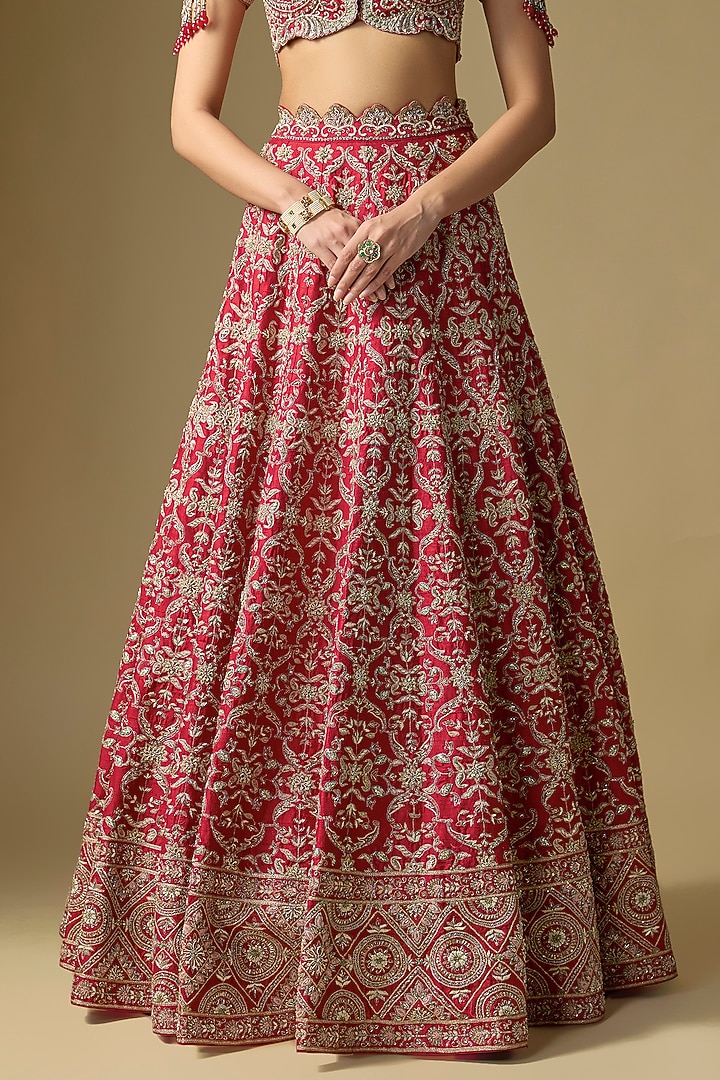 Red Raw Silk Embroidered Bridal Lehenga Set by Jayanti Reddy at Pernia's Pop Up Shop