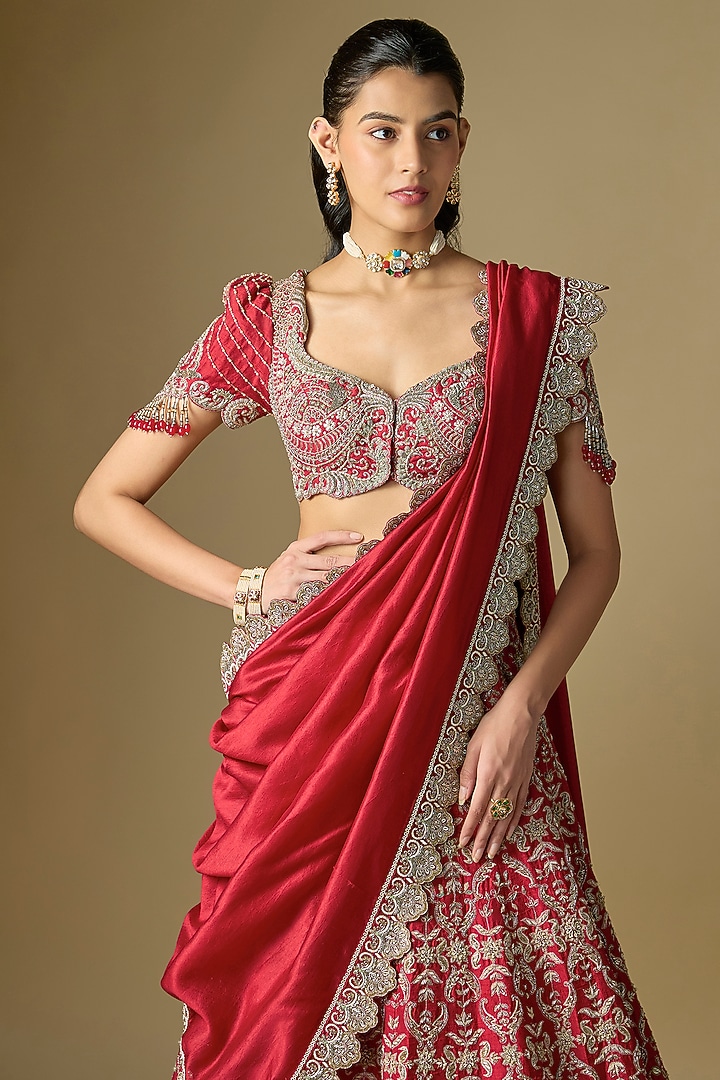 Red Raw Silk Embroidered Bridal Lehenga Set by Jayanti Reddy at Pernia's Pop Up Shop