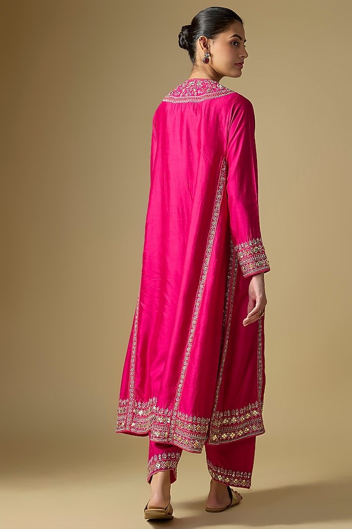 Rani Pink Silk Embroidered Kurta Set by Jayanti Reddy at Pernia's Pop Up Shop