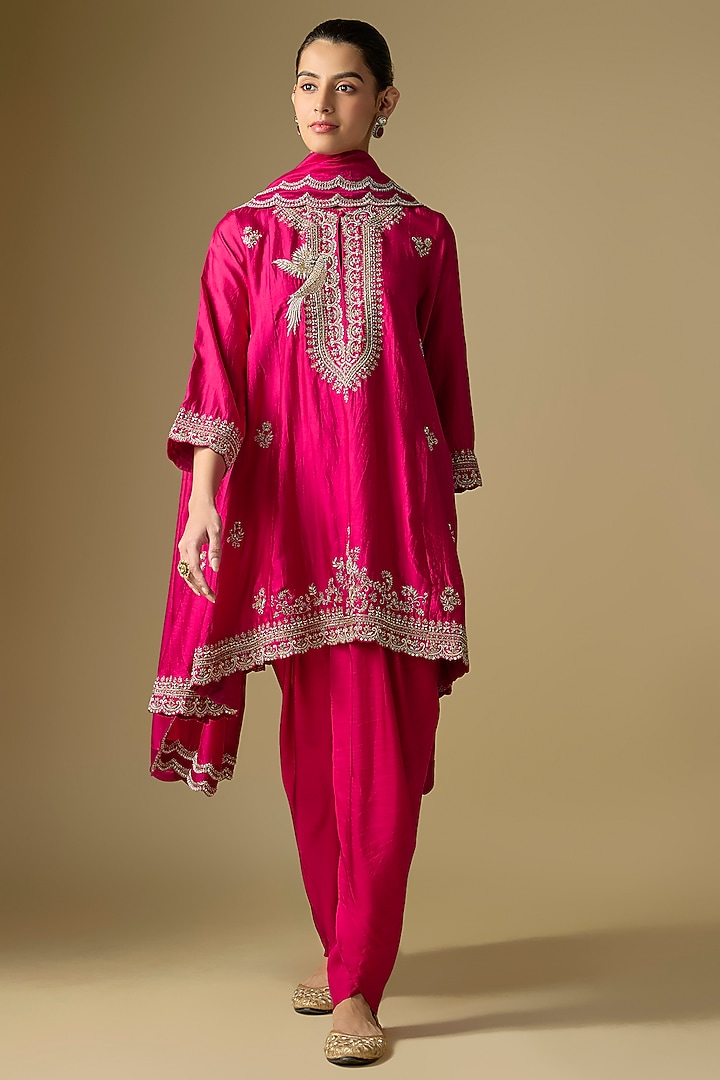Rani Pink Silk Embroidered Tunic Set by Jayanti Reddy at Pernia's Pop Up Shop