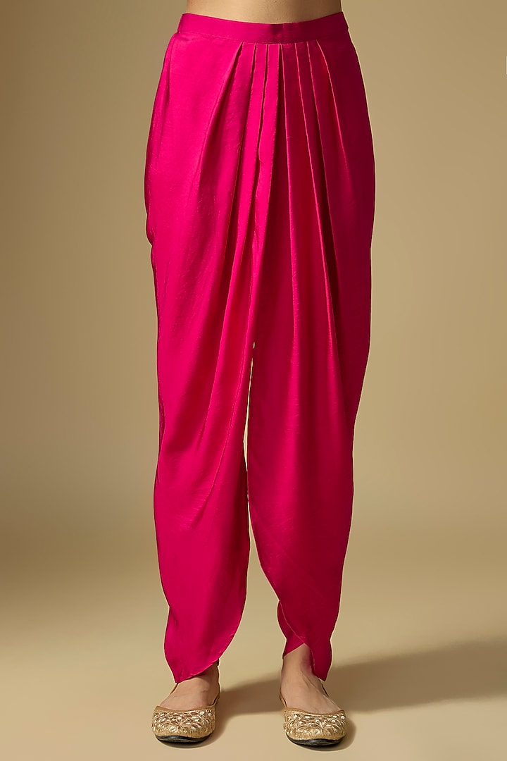 Rani Pink Silk Embroidered Tunic Set by Jayanti Reddy at Pernia's Pop Up Shop