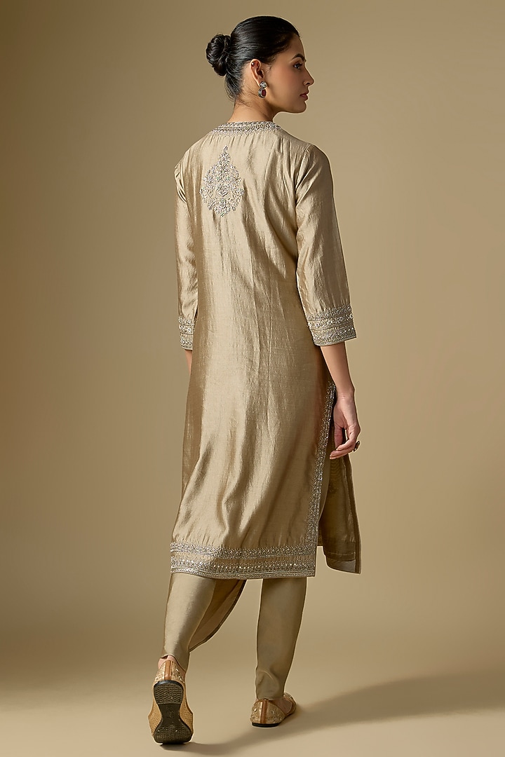 Beige Gold Silk Embroidered Kurta Set by Jayanti Reddy at Pernia's Pop Up Shop