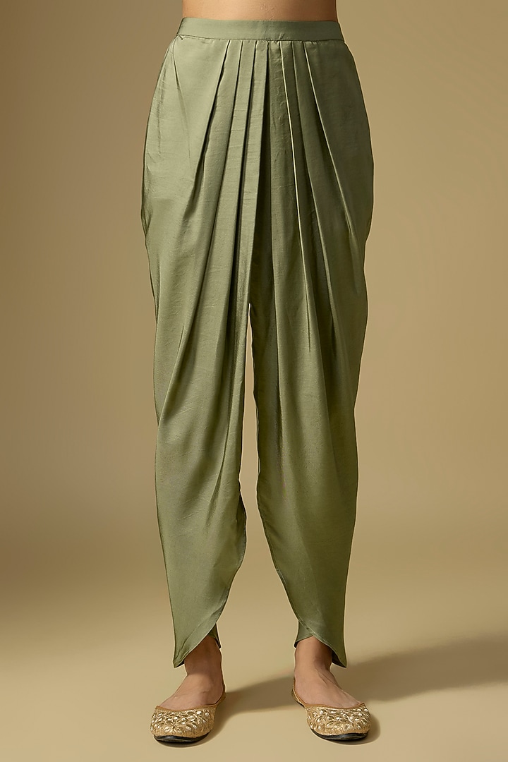 Mint Green Silk Embroidered Kurta Set by Jayanti Reddy at Pernia's Pop Up Shop