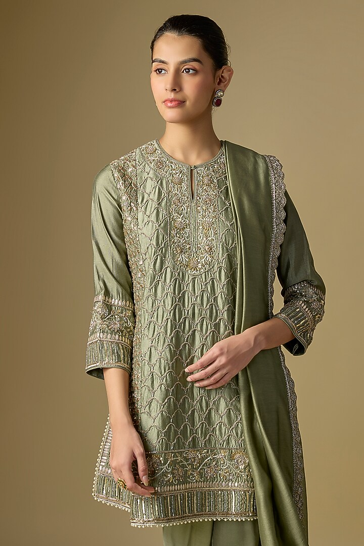 Mint Green Silk Embroidered Tunic Set by Jayanti Reddy at Pernia's Pop Up Shop