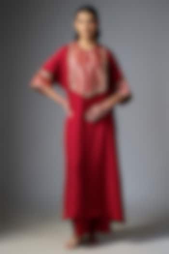 Red Silk Embroidered Kaftan Set by Jayanti Reddy at Pernia's Pop Up Shop