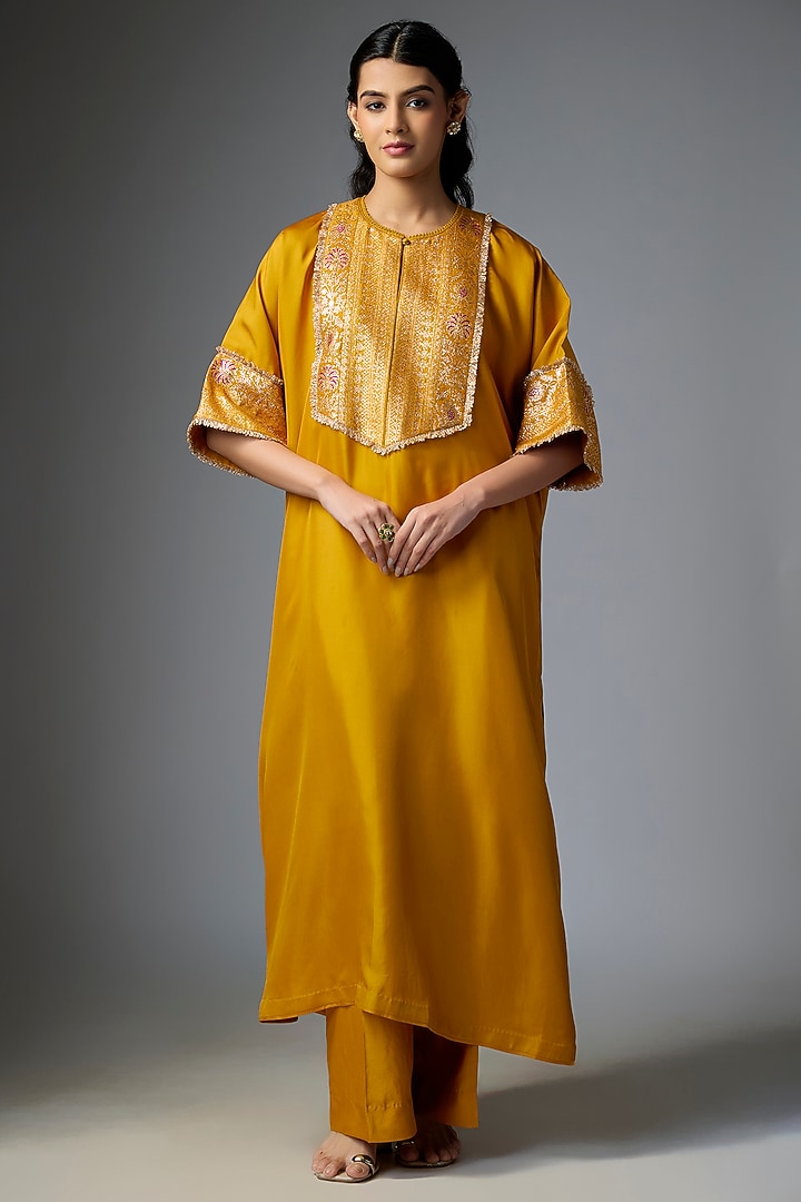 Mango Yellow Silk Embroidered Kaftan Set by Jayanti Reddy at Pernia's Pop Up Shop