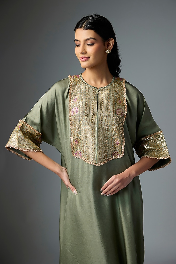 Mint Green Silk Embroidered Kaftan Set by Jayanti Reddy at Pernia's Pop Up Shop