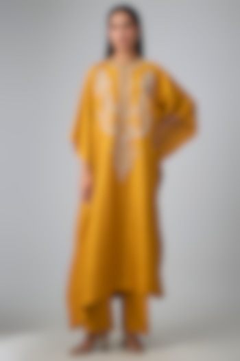 Mango Yellow Silk Thread Work Kaftan Set by Jayanti Reddy at Pernia's Pop Up Shop