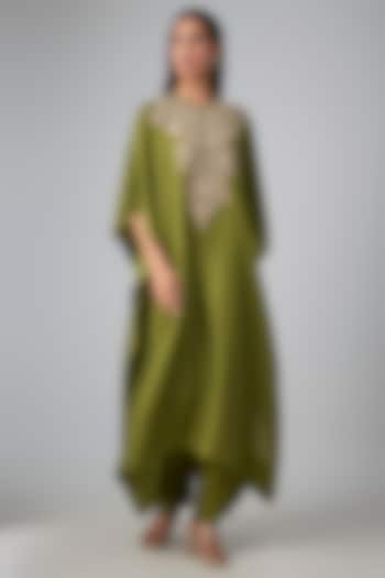 Olive Green Silk Thread Work Kaftan Set by Jayanti Reddy at Pernia's Pop Up Shop