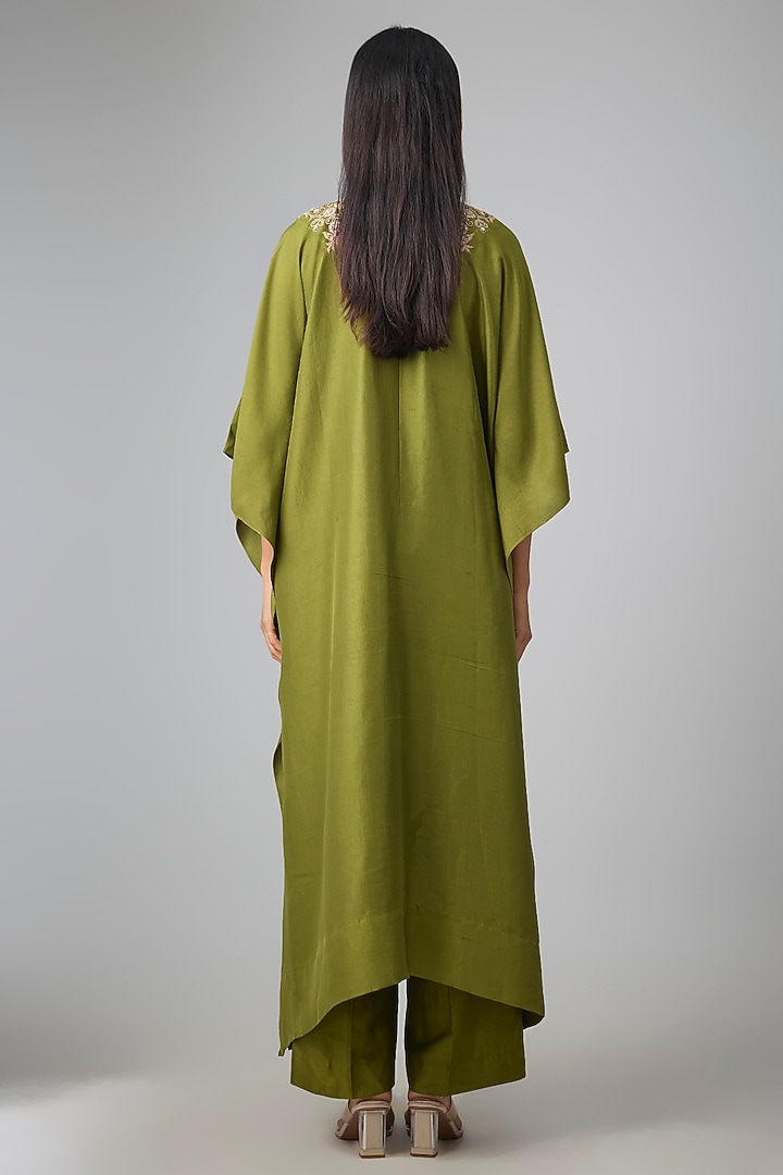 Olive Green Silk Thread Work Kaftan Set by Jayanti Reddy at Pernia's Pop Up Shop