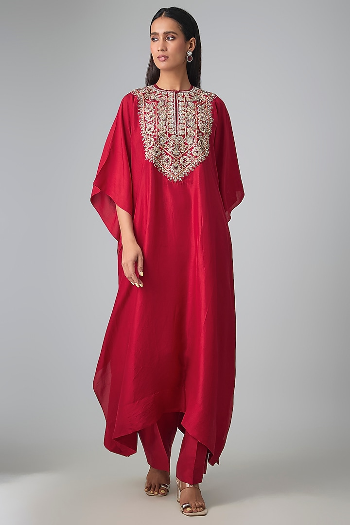 Red Silk Thread Work Kaftan Set by Jayanti Reddy at Pernia's Pop Up Shop