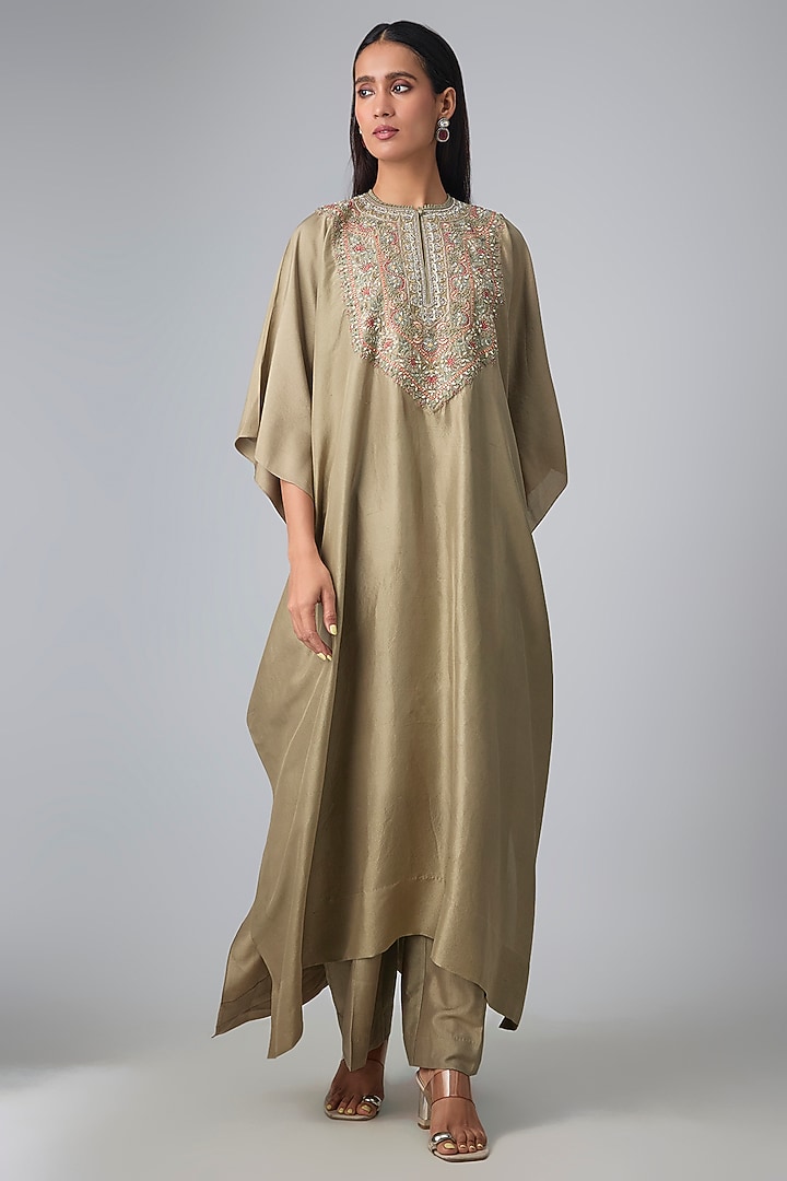 Golden Beige Silk Thread Work Kaftan Set by Jayanti Reddy at Pernia's Pop Up Shop