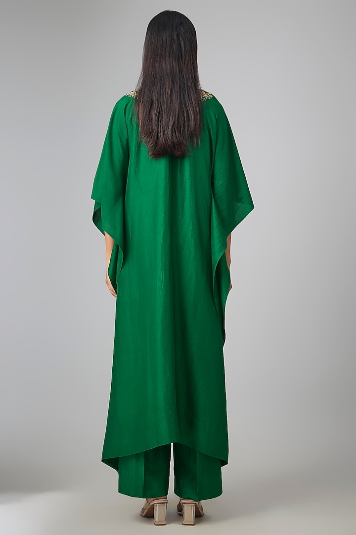 Bottle Green Silk Thread Work Kaftan Set by Jayanti Reddy at Pernia's Pop Up Shop