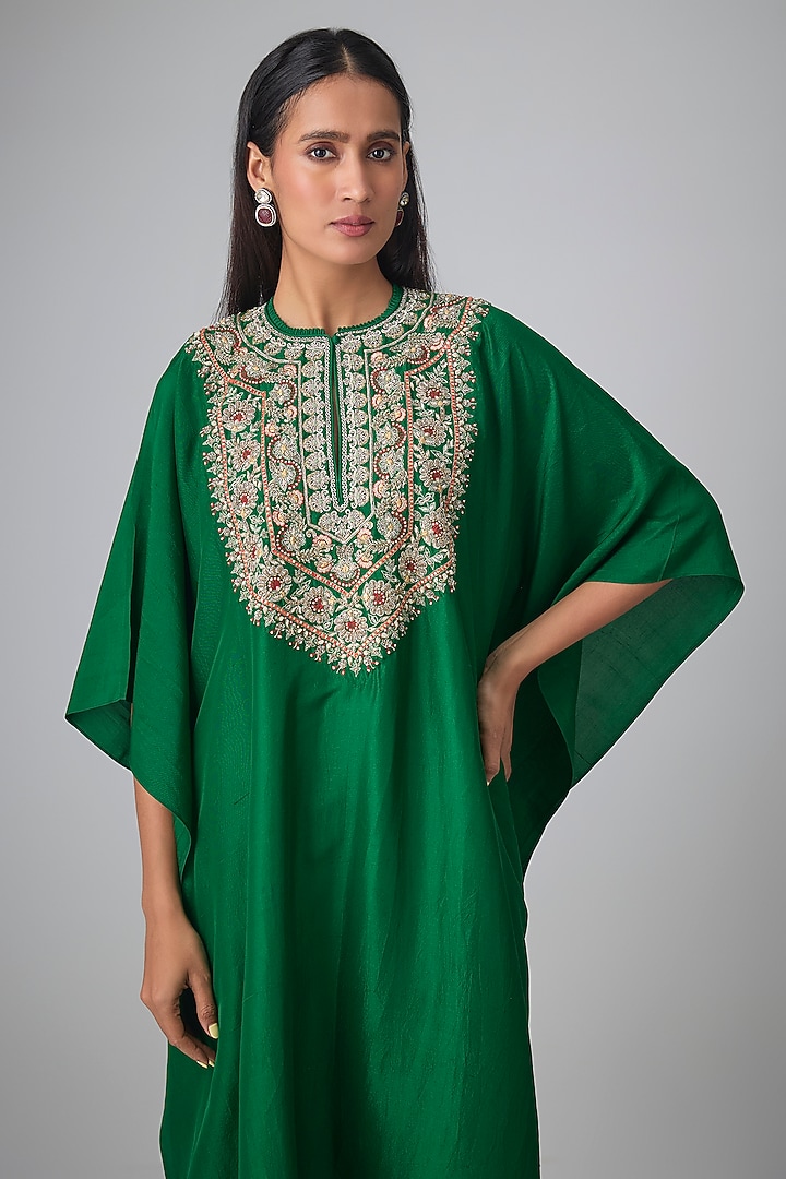 Bottle Green Silk Thread Work Kaftan Set by Jayanti Reddy at Pernia's Pop Up Shop