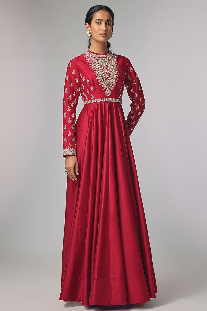 Red Raw Silk & Silk Zardosi Work Bridal Anarkali by Jayanti Reddy at Pernia's Pop Up Shop