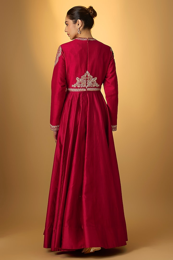 Red Raw Silk & Chiffon Zardosi Embroidered Wedding Anarkali by Jayanti Reddy at Pernia's Pop Up Shop