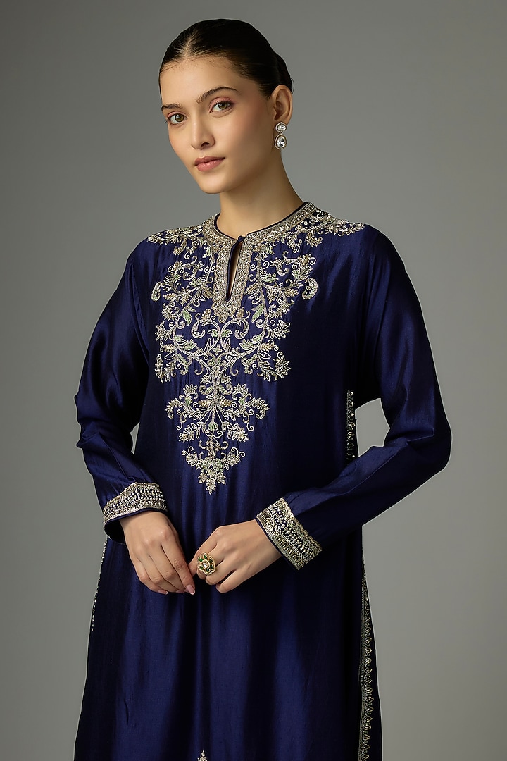 Purple Silk Zardosi Embroidered Kurta Set by Jayanti Reddy at Pernia's Pop Up Shop
