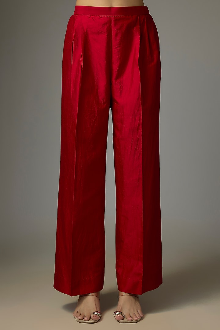Red Silk Zardosi Embroidered Kurta Set by Jayanti Reddy at Pernia's Pop Up Shop
