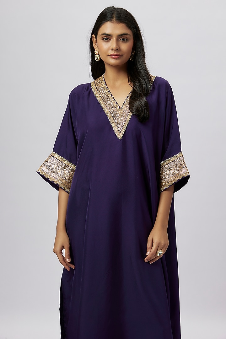 Purple Silk Zari Embroidered Kaftan by Jayanti Reddy at Pernia's Pop Up Shop