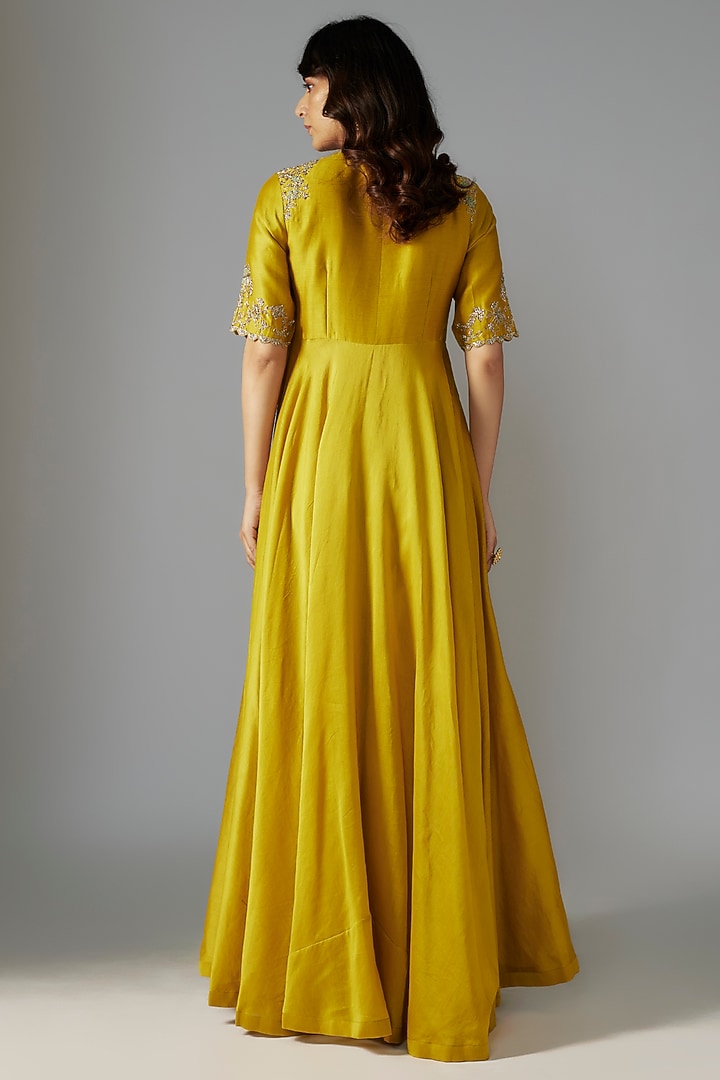 Mustard Silk Zari Embroidered Wedding Anarkali Set by Jayanti Reddy at Pernia's Pop Up Shop