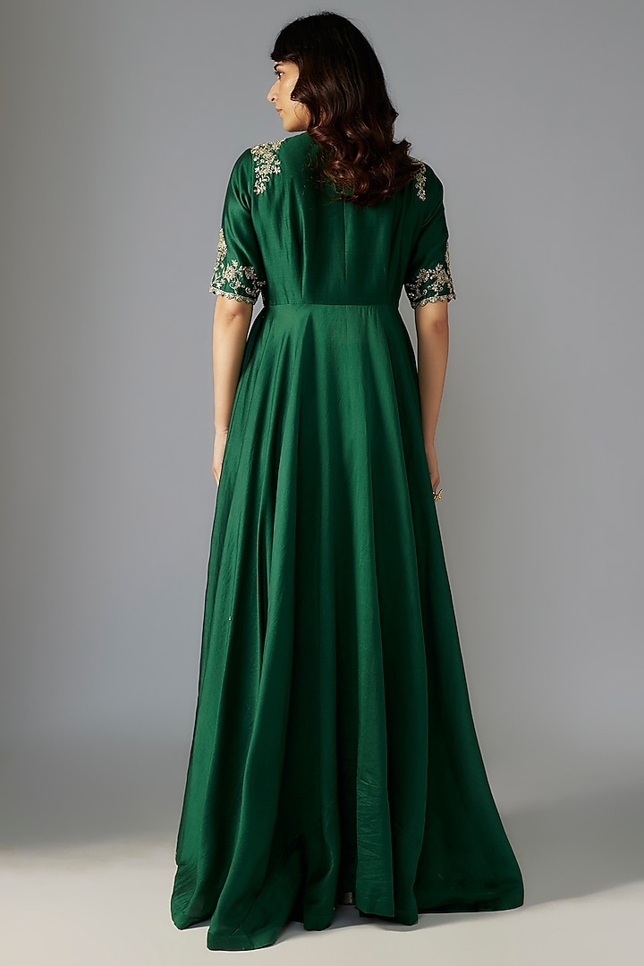 Emerald Green Silk Zari Embroidered Wedding Anarkali Set by Jayanti Reddy at Pernia's Pop Up Shop