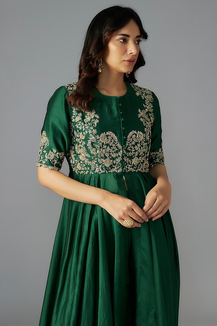 Emerald Green Silk Zari Embroidered Wedding Anarkali Set by Jayanti Reddy at Pernia's Pop Up Shop