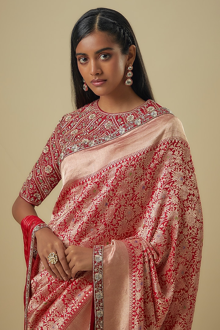 Red Banarasi Bridal Saree Set by Jayanti Reddy at Pernia's Pop Up Shop