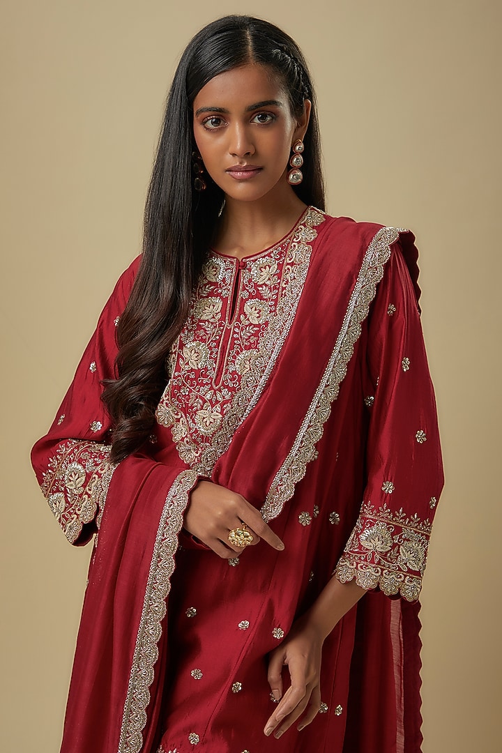 Red Silk Zardosi Embroidered Tunic Set by Jayanti Reddy at Pernia's Pop Up Shop