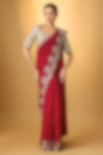 Red Silk Embroidered Bridal Saree Set by Jayanti Reddy at Pernia's Pop Up Shop