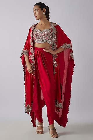 Red Silk Zardosi Embroidered Cape Set by Jayanti Reddy