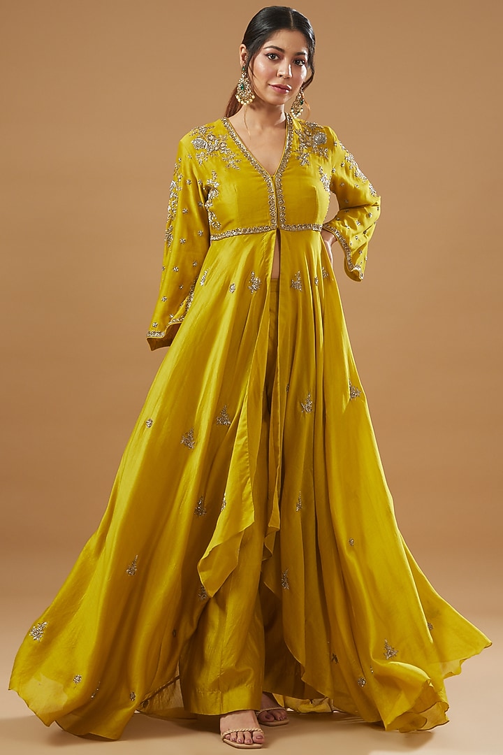 Mustard Yellow Silk Embroidered Tunic Set by Jayanti Reddy at Pernia's Pop Up Shop