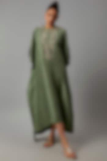 Green Silk Embroidered Kaftan by Jayanti Reddy at Pernia's Pop Up Shop