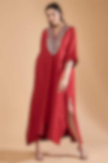 Red Silk Embroidered Kaftan by Jayanti Reddy at Pernia's Pop Up Shop