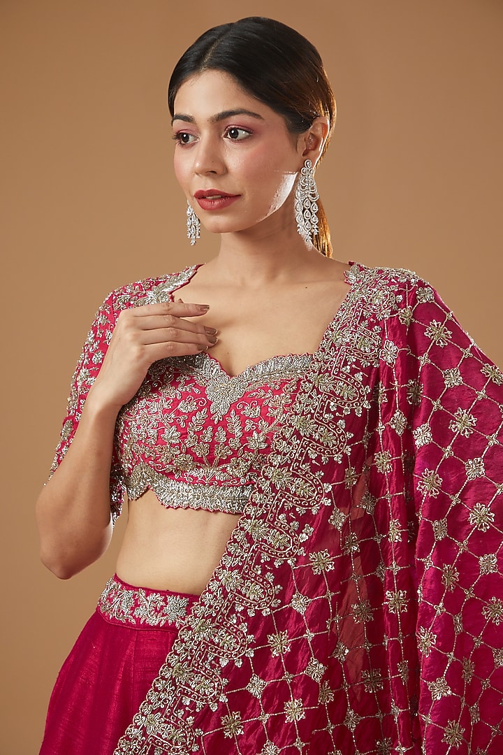 Red Silk Embroidered Bridal Lehenga Set by Jayanti Reddy at Pernia's Pop Up Shop