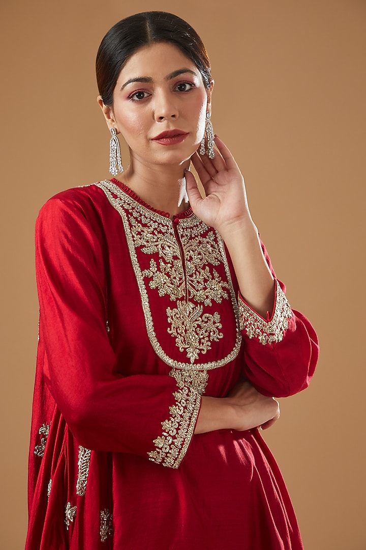 Red Silk Embroidered Bridal Sharara Set by Jayanti Reddy at Pernia's Pop Up Shop