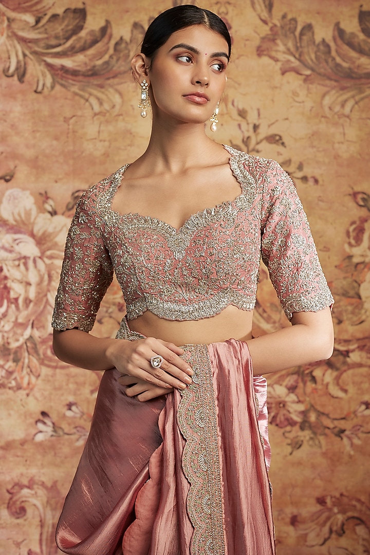 Peach Silk Zari Embroidered Bridal Saree Set by Jayanti Reddy at Pernia's Pop Up Shop