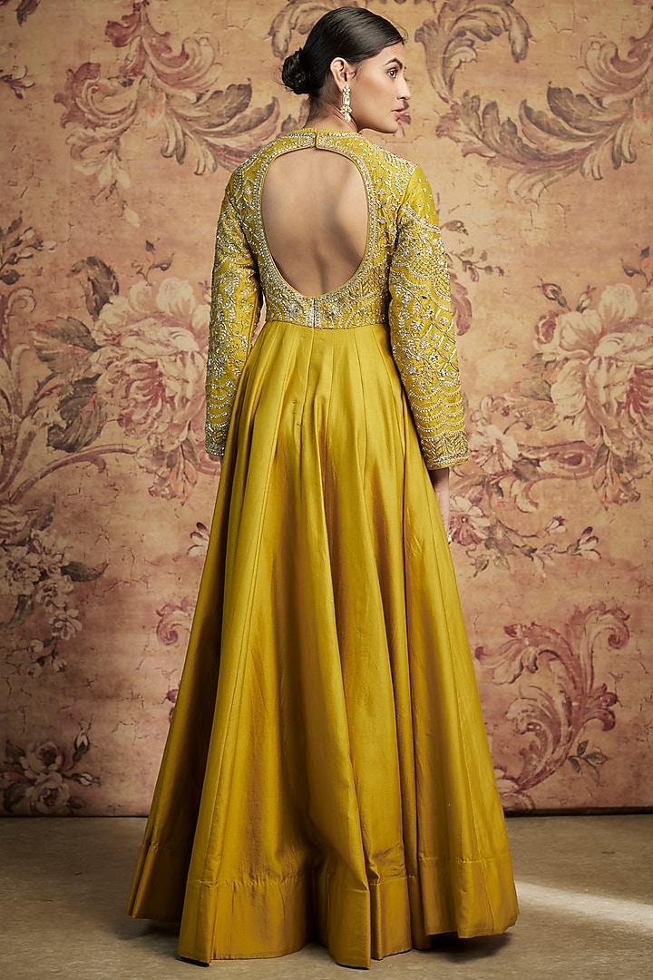 Mustard Yellow Silk Zari Embroidered Bridal Anarkali Set by Jayanti Reddy at Pernia's Pop Up Shop