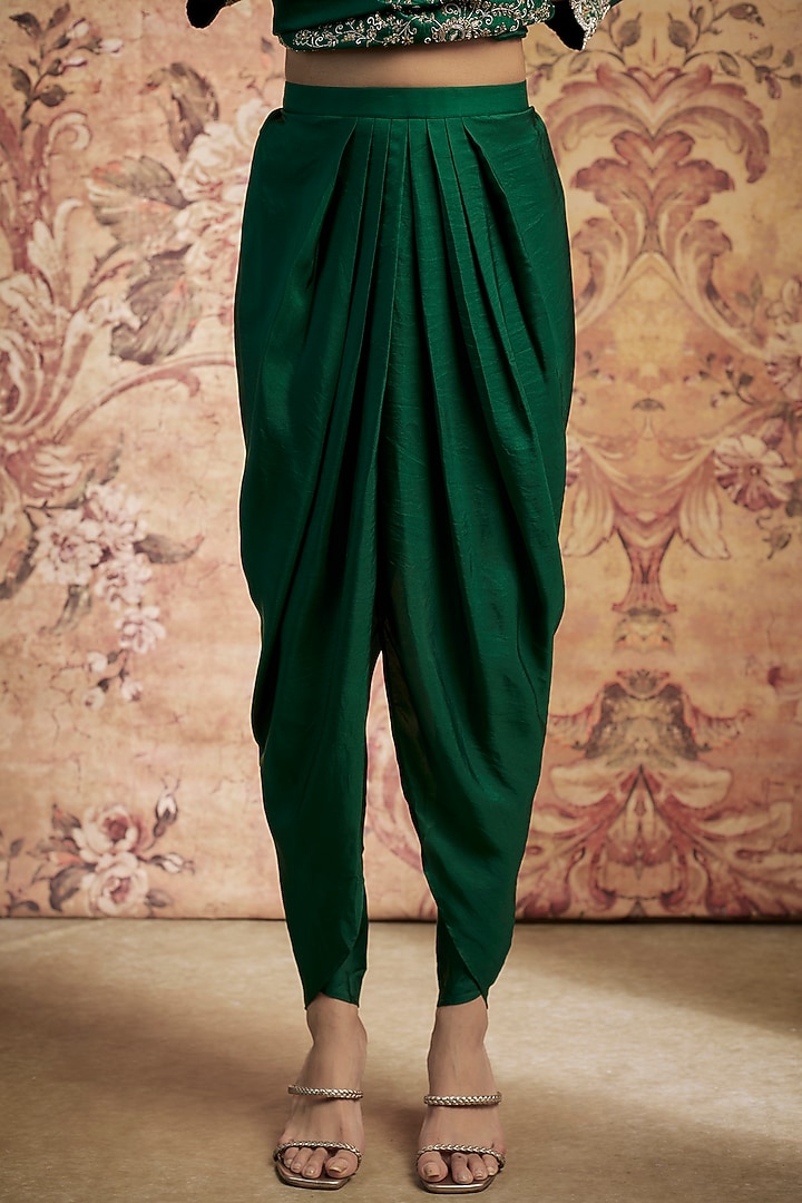 Emerald Green Silk Zari Embroidered Paneled Kurta Set by Jayanti Reddy at Pernia's Pop Up Shop