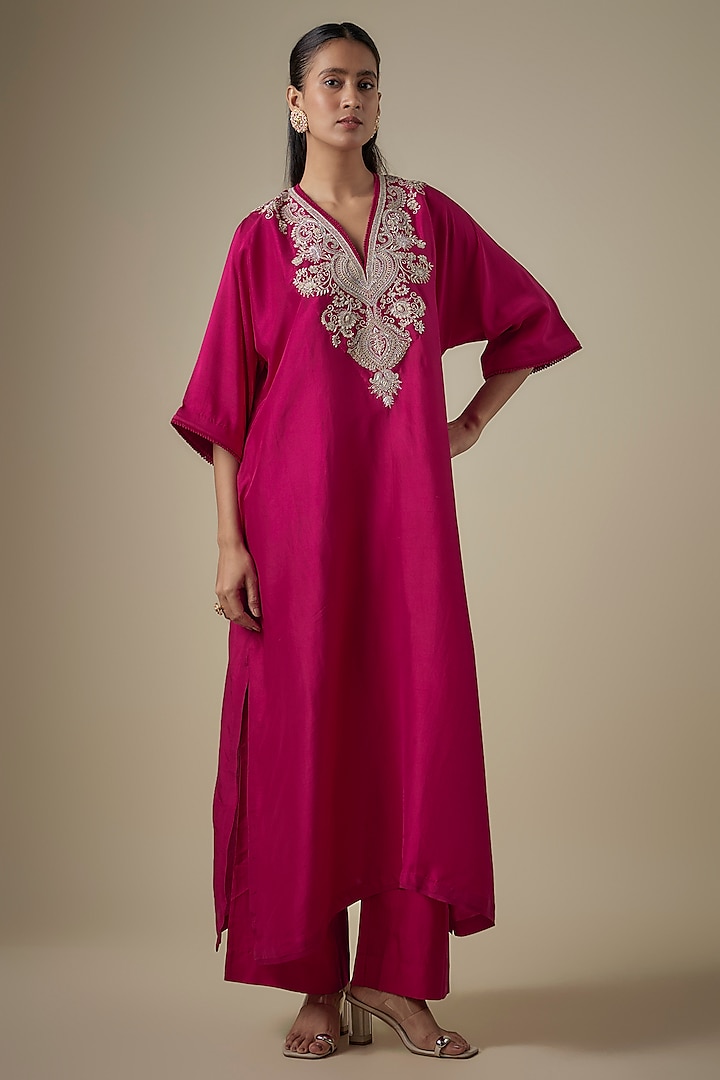 Pink Silk Embroidered Kaftan Set by Jayanti Reddy at Pernia's Pop Up Shop