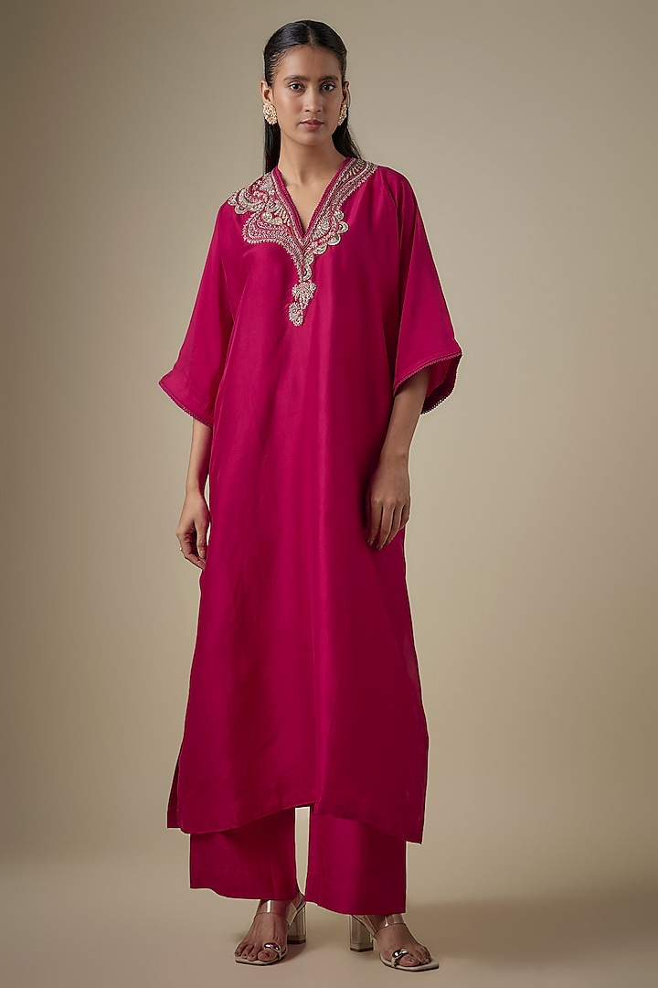 Pink Silk Embroidered Kaftan Set by Jayanti Reddy at Pernia's Pop Up Shop